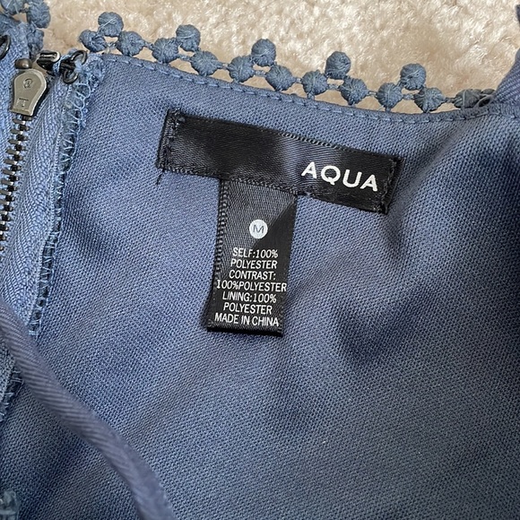 Aqua Lace Midi Dress - Picture 3 of 6